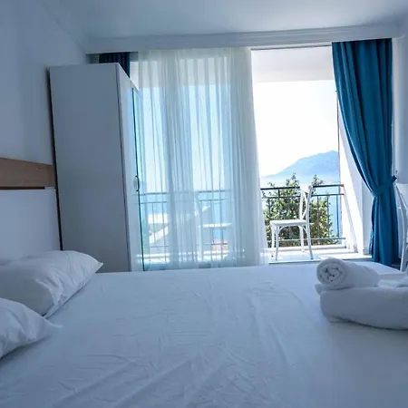 Sole'n Blu Vandrerhjem Kaş