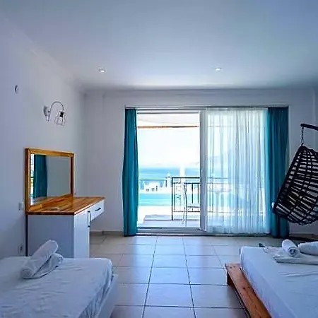 Sole'n Blu Hostel Kas