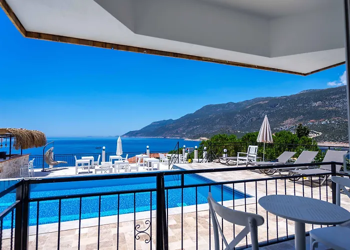 Sole'n Blu Vandrerhjem Kaş